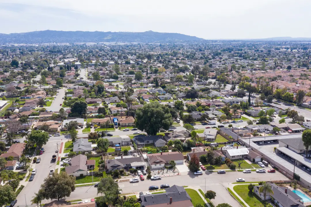 California renter in Covina